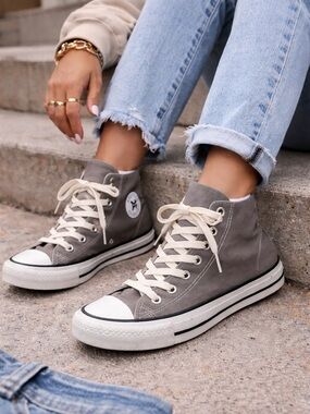 Converse Chuck Taylor All Star High Top Gray Sneakers Womens 6